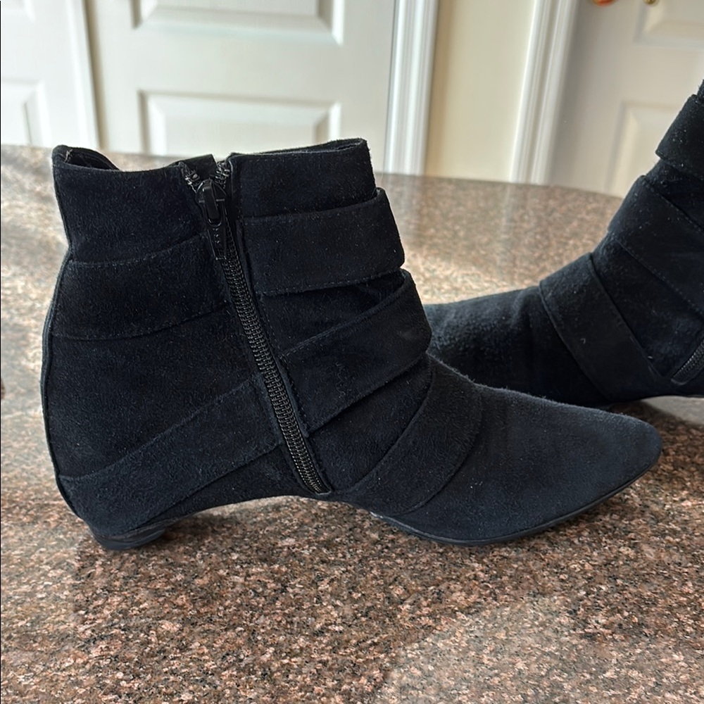 FABIO BUSCONI LADIES BLACK SUEDE SILVER BUCKLE BOOTIES-8 - Picture 9 of 12